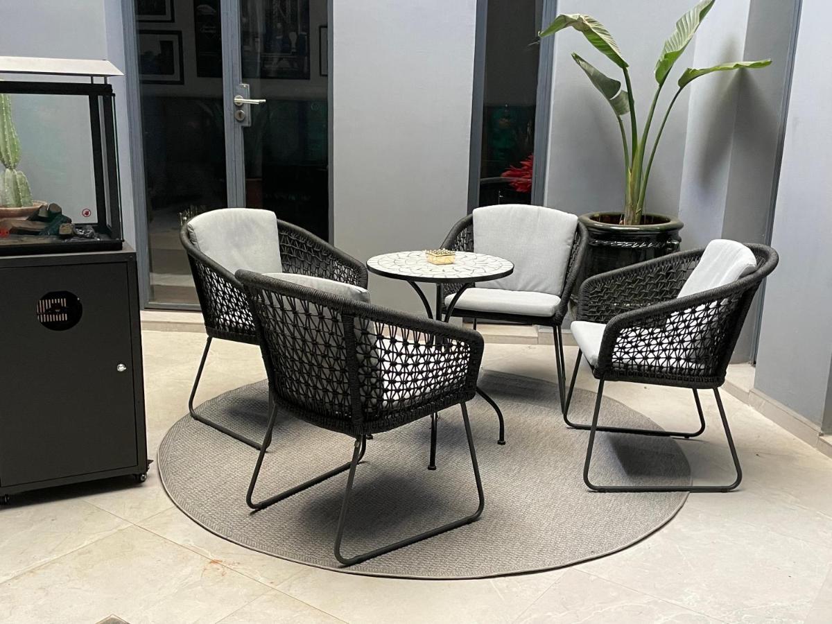 Yves Marrakech Otel Marakeş Dış mekan fotoğraf